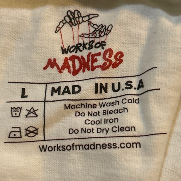 Works Of Madness Walking Away From Peace Long Sleeve Tee - Picture 12 of 12